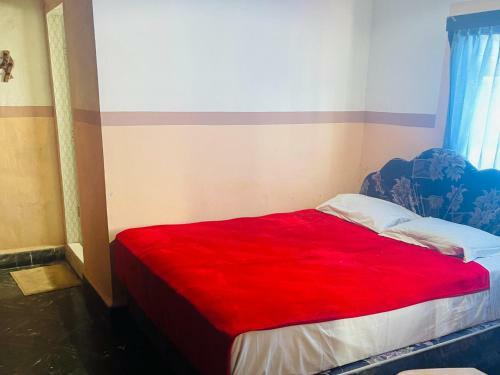 Hotel Losmen And Cafe Sibayak