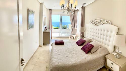 Luxury Apartments With Sea View
