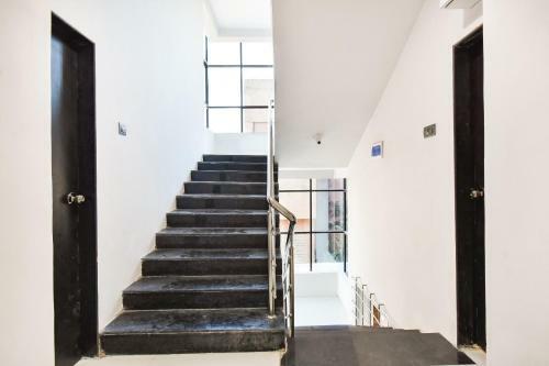 Oyo Flagship 61327 Hotel Manish Inn