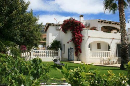 Villa With Tennis Court