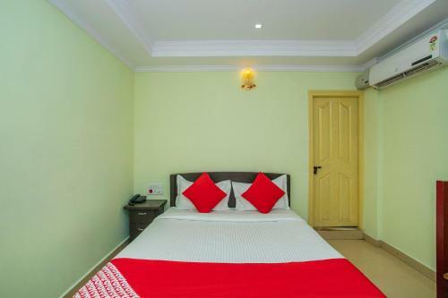 Hotel Oyo 25121 Bns Lodge