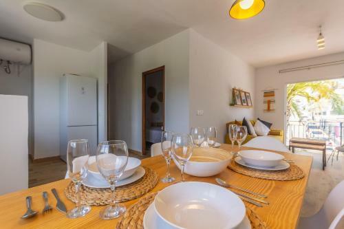 3br Cottage Wonderful Views Terrace - Bbq - AC