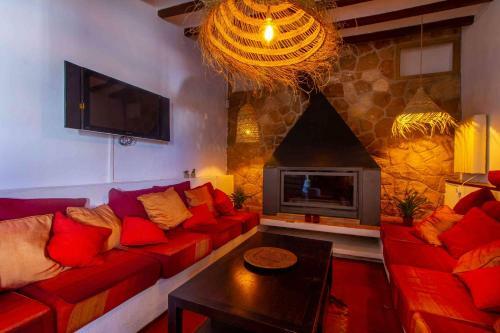 Casa Con Piscina Gades-marisol