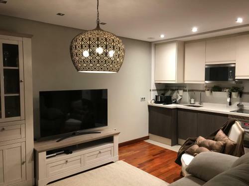 Apartamento Florida, Centro Avil�s, Con Parking