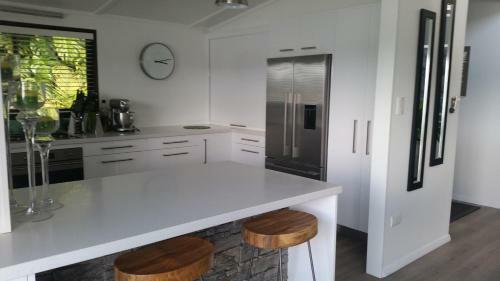 Water's Edge Holiday Homes
