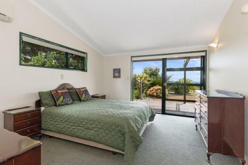 Breezy On Broadview - Opua Holiday Home