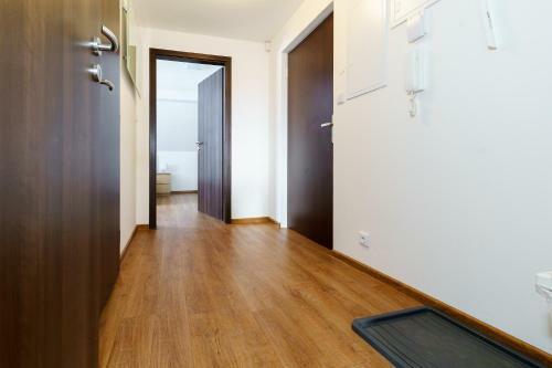 Bo?� Apartm�ny V