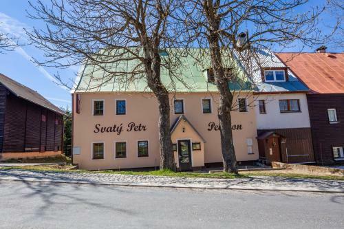 Hostal Penzion Svat� Petr
