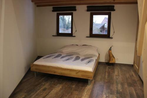 Maison Neuve En Bois Pr�s de Pairy Daisa