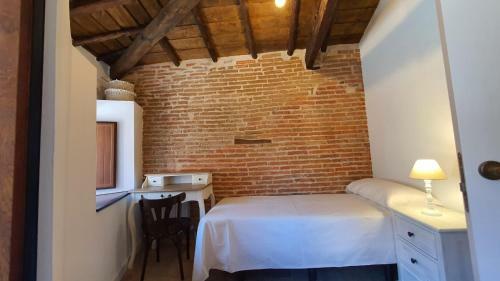 Casas Del Castillo, 3