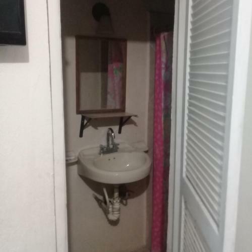 Hostal Casa De La Alameda