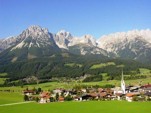 Stylish Apartment In Ellmau With Mountain View