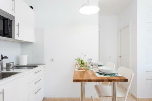 Apartamento Las Am�ricas Downtown : Prime Location Accomm.