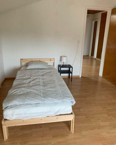 Zimmerzuvermieten In Deitingen Apartment 1