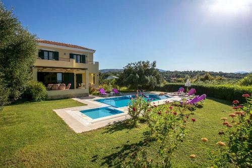 Villa Eleni With Private Swimming Pool