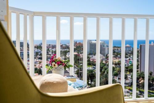 M10d Best Yomely Apartment Las Americas