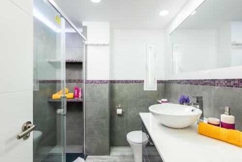 M10d Best Yomely Apartment Las Americas