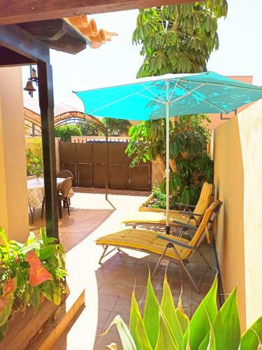 Remarkable 2-bed House In Arona