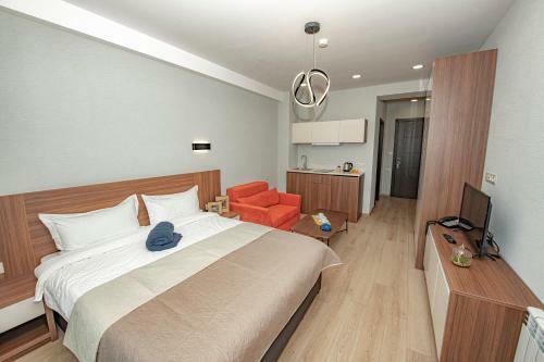 Hotel Crystal Residence