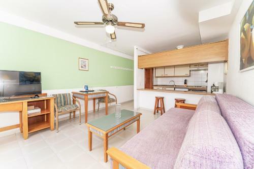 Private Apartments , Compostela Beach