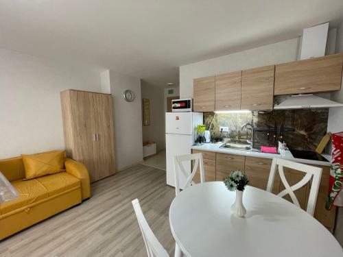 Apartamento Natias Orbi Palace