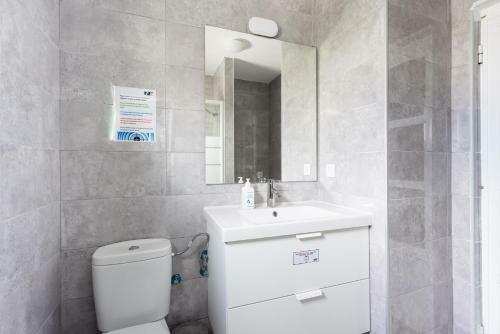 Hostal Black Cat Surf House 1 B