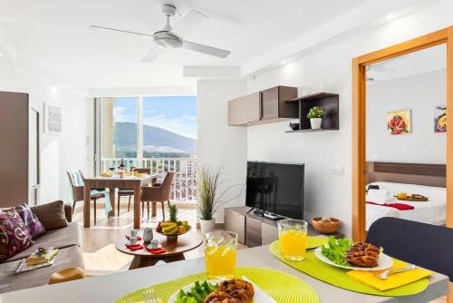 Y12f Beautiful Las Americas Apartment