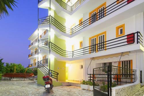 Remezzo Apartments