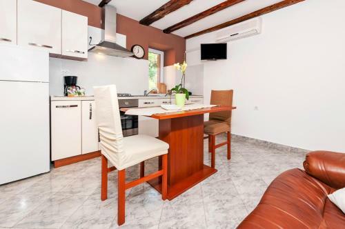 Apartment Pino