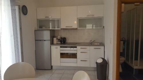 Apartments Karlo