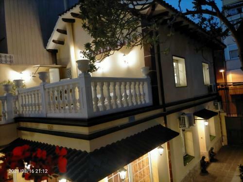 Casa Flores Del Mediterr�neo