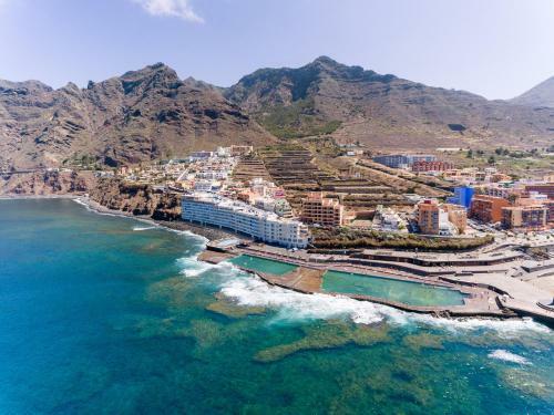 The Apartment Above The Sea