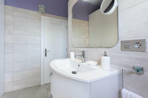 Apartamentos Las Olas Suite - Bajamar