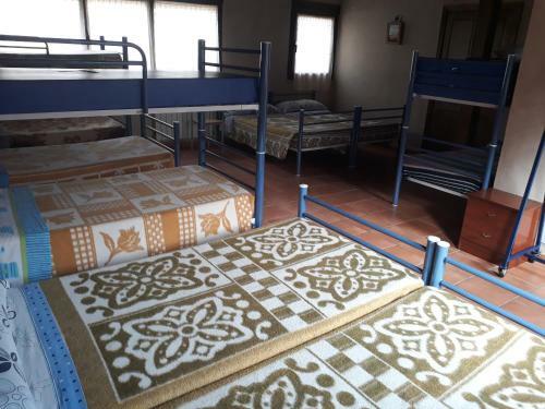 Hostal Albergue Tur�stico Las Eras