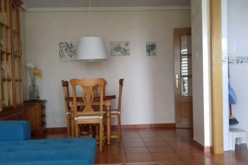 Apartamento Urbanizaci�n A 100 Metros de La Playa