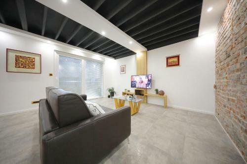 Harbour Apartment Sea View
