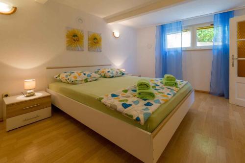 Apartments In Crikvenica 39224