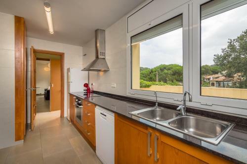 Rb-5 Residencial Begur 6 Pax