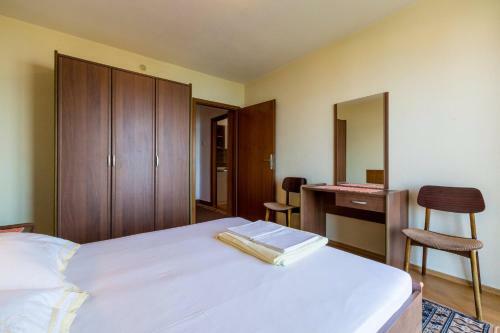 Apartments In Crikvenica 39331