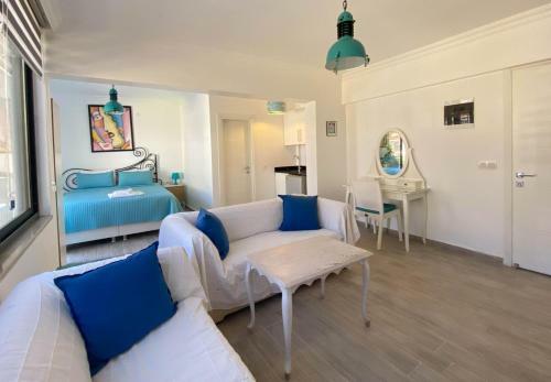 Nur Suites & Hotels