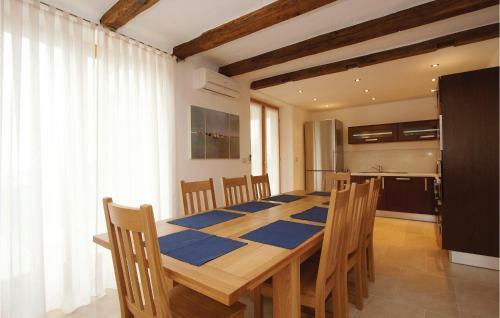Holiday Home Baredine III