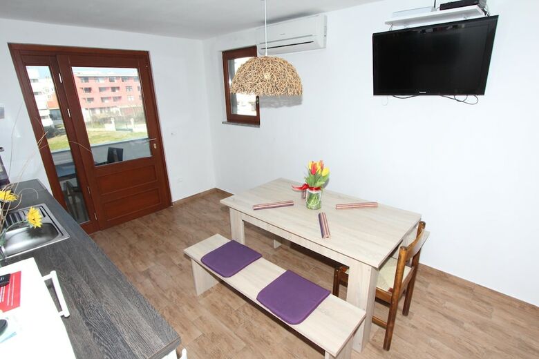 Apartments Kiwi