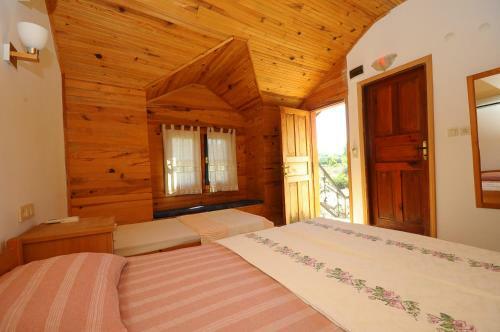 Hostal Olympos Koyevi Pension