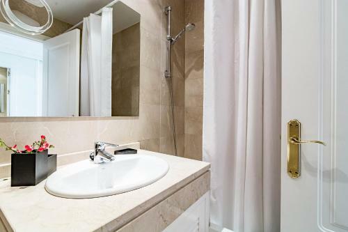 Lbr- Beautiful Apartment With Stunning Views