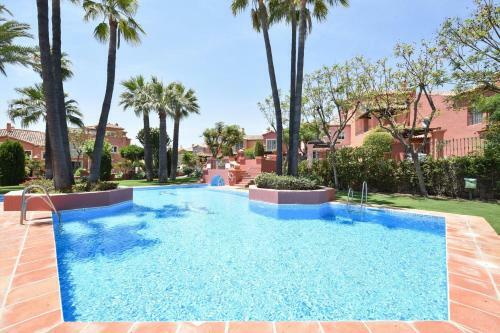 Apartment Tiburon For 4 Persons, Benahavis