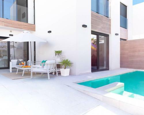 Lily's Villa In Costa Blanca, Spain