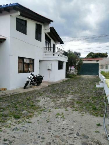 Albergue Hostal Rio Blanco