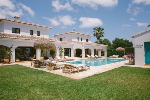 Villa The Adelante House