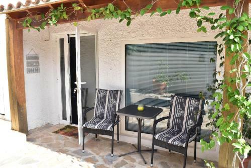 Hostal Casa Blanca Suiza