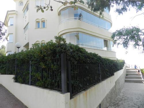 Apartamentos Costa Quebrada Residencial 1
